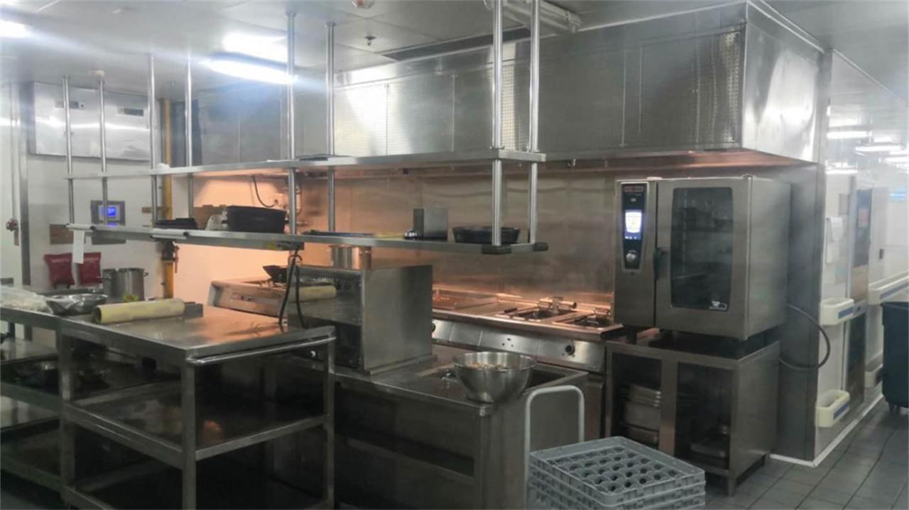 Nanjing Huatai Renaissance Hotel1